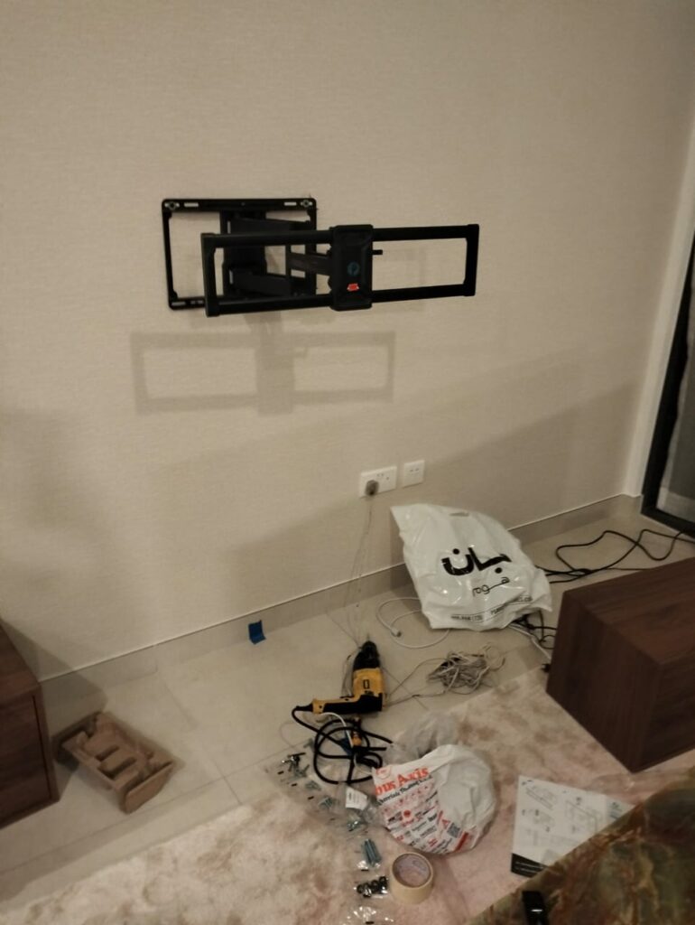 tv wall mount installation dubai