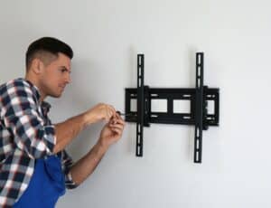Expert TV Bracket Installation Services In Dubai